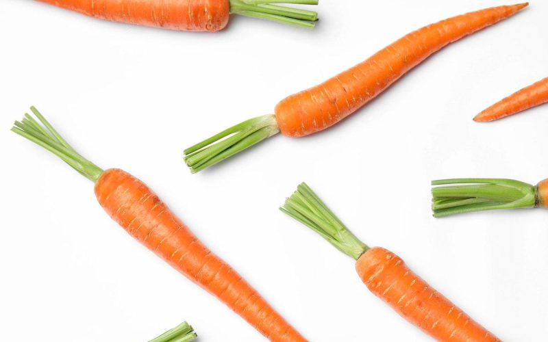 Для чего полезна сырая морковь?