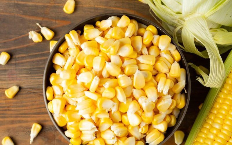 Какая польза от вареной кукурузы?