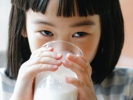 Можно ли пить молоко каждый день?