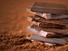 Почему шоколад долго хранится?