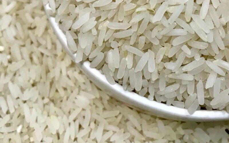 В чем разница между бурым рисом и белым?